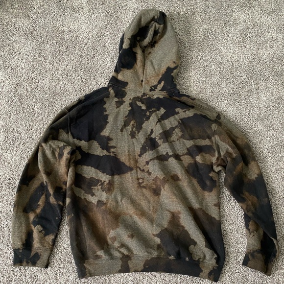 California Republic Bleach Tie Dye Hoodie - Picture 3 of 3